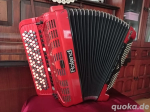 Knopfakkordeon, akkordeon Roland FR 7X.