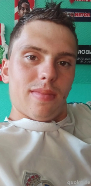 Ich suche Freundschaftplus mit eine sie von 18 bis 28 Jahre alt 