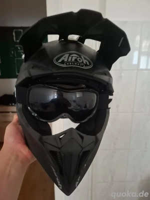 Motorradhelm Bild 2