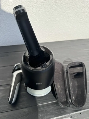 Braun Elektrorasierer Serie 7
