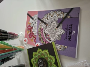 Mandala Bücher und Stifte