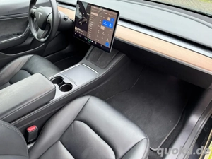 Telsa Model 3 Performance 