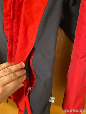 Rote Outdoor-Jacke Herren Jacke. Grösse M