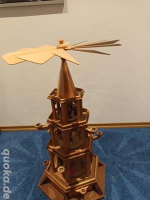 Weihnachtspyramide aus Holz