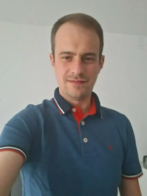 Ich suche eine Frau als Sexpartnerin oder für eine Freundschaft mit gewissen Vorzügen.