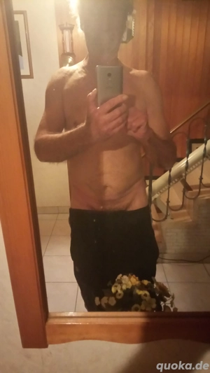 Mann sucht ältere Dame 