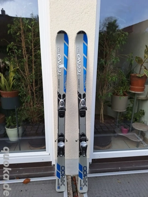 Technopro Ski mit Skistöcken
