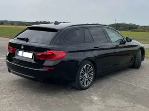BMW 520 520d Touring Aut. Sport Line
