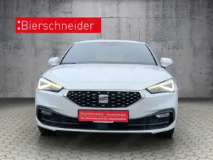 SEAT Leon 1.5 TSI Xcellence NAVI LED GRA DAB SHZ PDC Bild 2