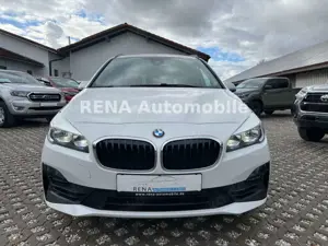BMW 216 *NAVI*2xPDC*ALU* Bild 2