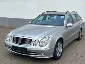 Mercedes-Benz E 320 CDI"Avatgarde"Klima"Navi"PDC"Leder"