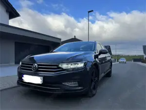 Volkswagen Passat Variant B8 TDI | DSG | Business Line | Kamera | Massage ++