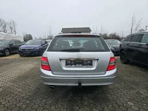 Mercedes-Benz C 220 C T-Modell C 220 T CDI / TÜV NEU Bild 4