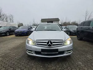 Mercedes-Benz C 220 C T-Modell C 220 T CDI / TÜV NEU Bild 5