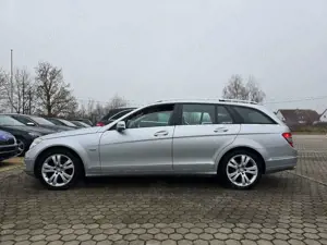 Mercedes-Benz C 220 C T-Modell C 220 T CDI / TÜV NEU Bild 2