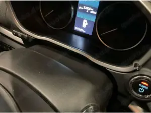 Mitsubishi Eclipse Cross Plus Select Black Hybrid 4WD 2.4 MIVEC PHEV Sport Bild 4