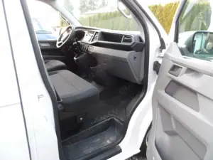 Volkswagen Others T6.1 Transporter Kasten Hochdach lang FWD Bild 5