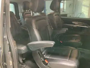 Mercedes-Benz V 250 (BlueTEC) d lang 7G-TRONIC Avantgarde Edition