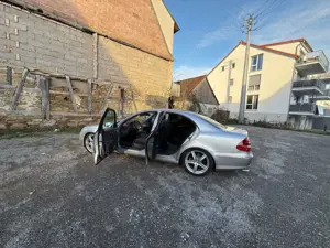 Mercedes-Benz E 320 Elegance Bild 2