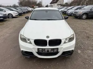 BMW 335 i xDrive / Akrapovic / Harman Kardon