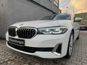 BMW 520 d Lim. Luxury Line GARANTIE UND SERVICE 2028