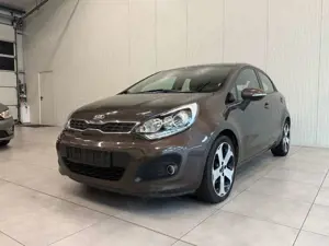 Kia Rio 1.4 CVVT Spirit Bild 4