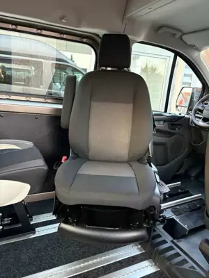 Ford Transit Custom Aktiv/Passivfahrer Klima+Standhzg Bild 5