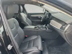 Volvo V90 T6 AWD Ultra Dark ACC BLIS HUD SD LED Bild 4