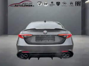 Alfa Romeo Giulia 2.9 V6 Bi-Turbo Quadrifoglio (EURO 6e) Bild 3