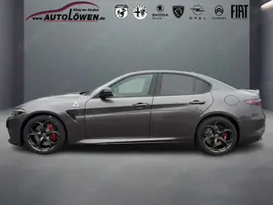 Alfa Romeo Giulia 2.9 V6 Bi-Turbo Quadrifoglio (EURO 6e) Bild 2