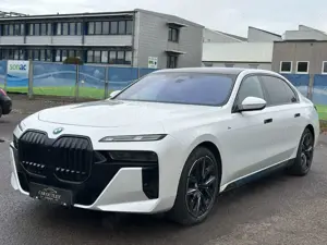 BMW 740 d xDrive M Sport | Kristall | TV |