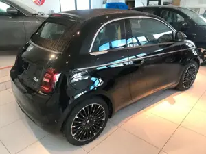 Fiat 500e Cabrio by Bocelli Bild 5