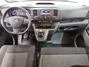 Opel Vivaro 1.5 D M 9-Sitzer PDC Bild 5