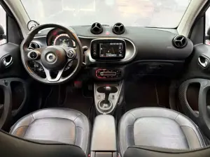 smart forTwo coupé 0.9 Automatik EQC LED Leder MB100 Bild 2