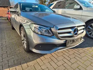 Mercedes-Benz E 400 4Matic.Limo.Avantg.Widescreen .ESD.LED.AHK
