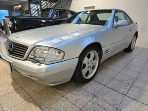 Mercedes-Benz SL 320 V6 Topzustand inkl. Hardtop Bild 3