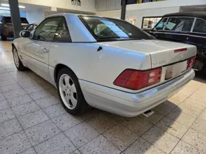 Mercedes-Benz SL 320 V6 Topzustand inkl. Hardtop Bild 5