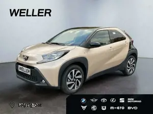 Toyota Aygo X Teamplayer *LED*Kamera*ACC*CarPlay*SHZ*