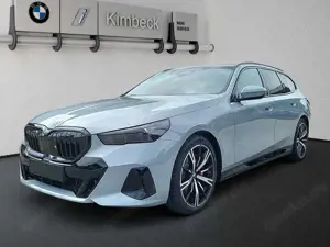 BMW 540 d xDrive Touring M SPORT Sitzbelüf BW AHK ACC