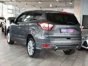Ford Kuga Vignale/4x4/AUTOMATIK/KAMERA/NAVIGATION/LED Bild 4