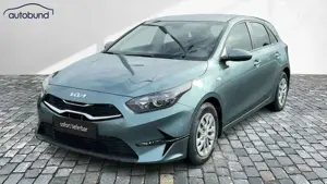 Kia Ceed / cee'd CEED III 1.5 T-GDi DCT Best Alarm DAB Klima NAV