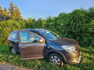 Dacia Lodgy Lodgy SCe 100 Stepway Bild 2
