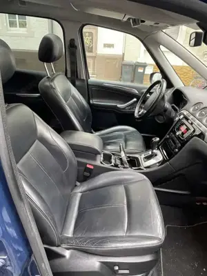 Ford Galaxy 2.0 EcoBoost Titanium