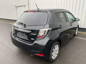 Toyota Yaris Hybrid Edt.Automatik Navi Bluetooth Kamera Bild 4