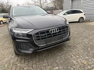 Audi Q8 50 TDI quattro aus 1.Hand+Scheckheft Bild 3