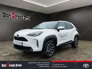 Toyota Yaris Cross Hybrid FWD Teamplayer Totwinkelassistent LED-Haupt