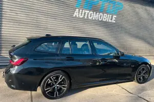 BMW 330 Bild 5