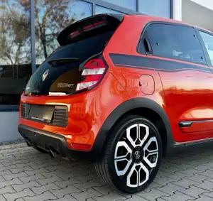 Renault Twingo GT Sport*WENIG KM*AUTOMATIK*NAVI*SHZ*KAM* Bild 3