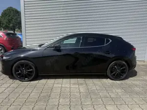 Mazda 3 e-SKYACTIV-X 186 M HYBRID Aut. EXCLUSIVE-LINE Bild 4