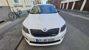 Skoda Octavia Combi 2.0 TDI (Green tec) DSG RS